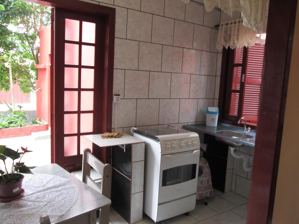 فندق Florianópolisفي  Residencial Dona Vilma المظهر الخارجي الصورة