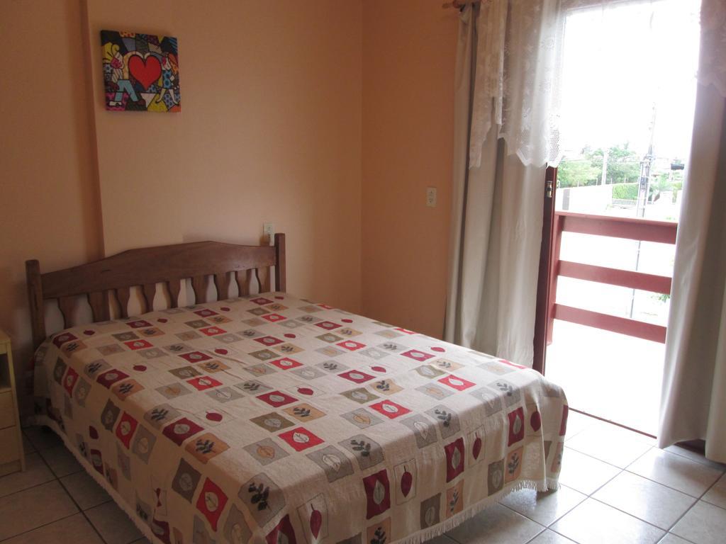 فندق Florianópolisفي  Residencial Dona Vilma المظهر الخارجي الصورة